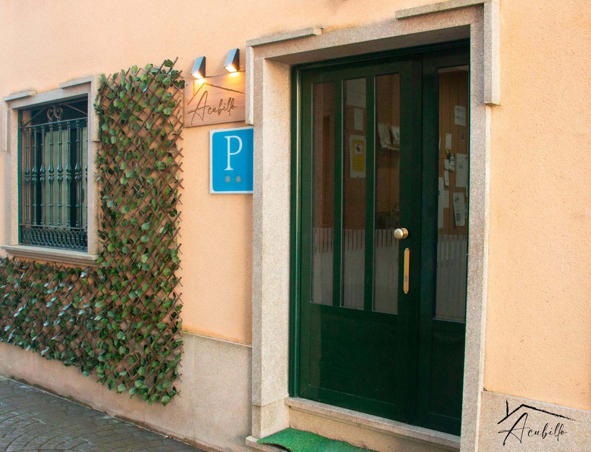 Acubillo Hotel Palas de Rei Екстериор снимка